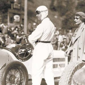  -  1932  
